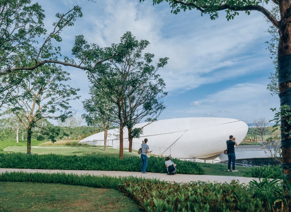 shenzhen bay cultural square by mad