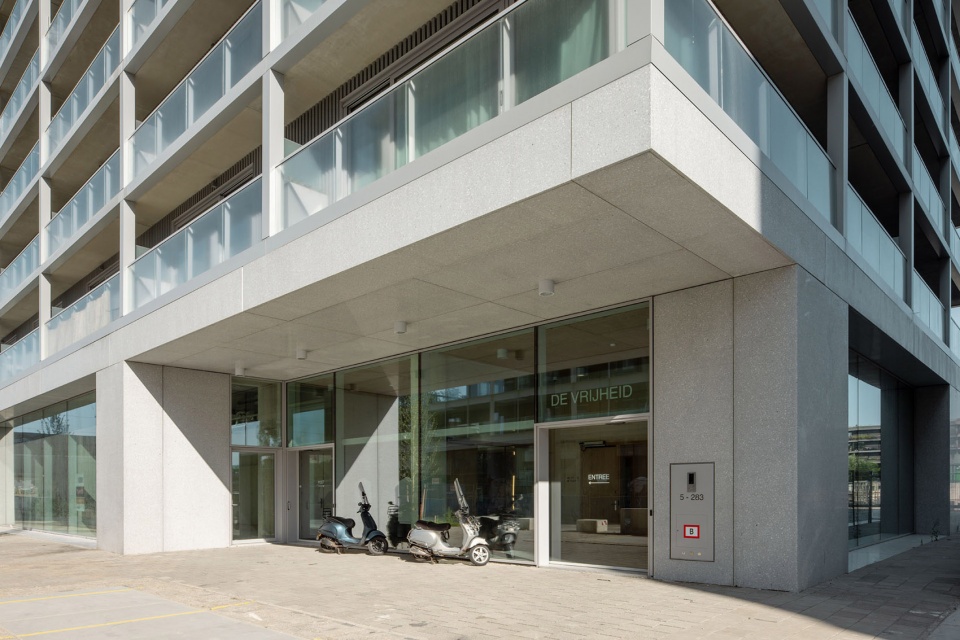 social housing complex de vrijheid amsterdam by atelier kempe thill architects and planners