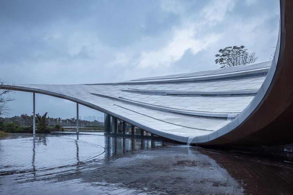 Haikou Xixiu Park Visitor Center China by MUDA Architects