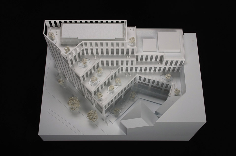 b one office building by cfmoller architects