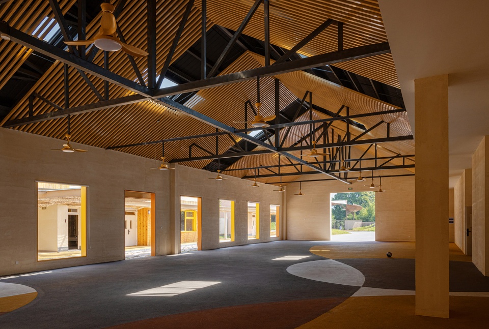 qingshan school by momentum