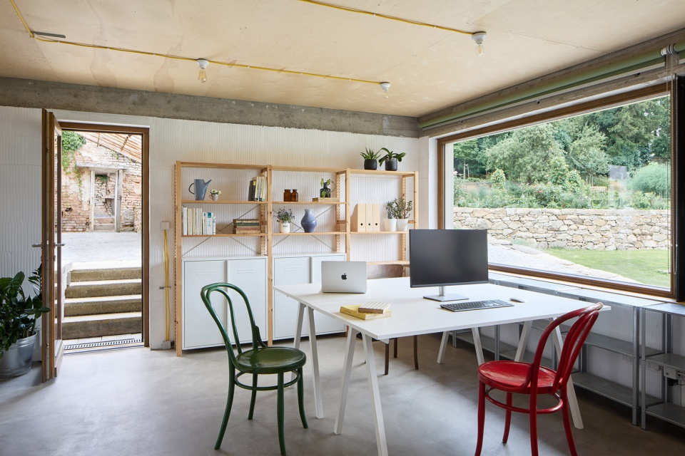 kraffer garden by matej sebek architekti atelier za mak