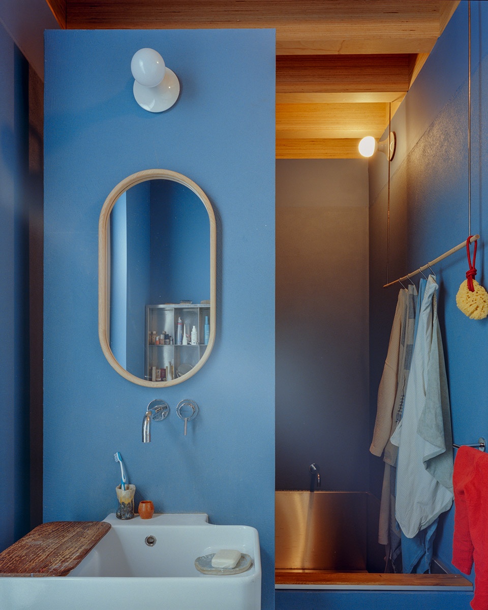 house in pazzallo by cerbi zaccara architetti