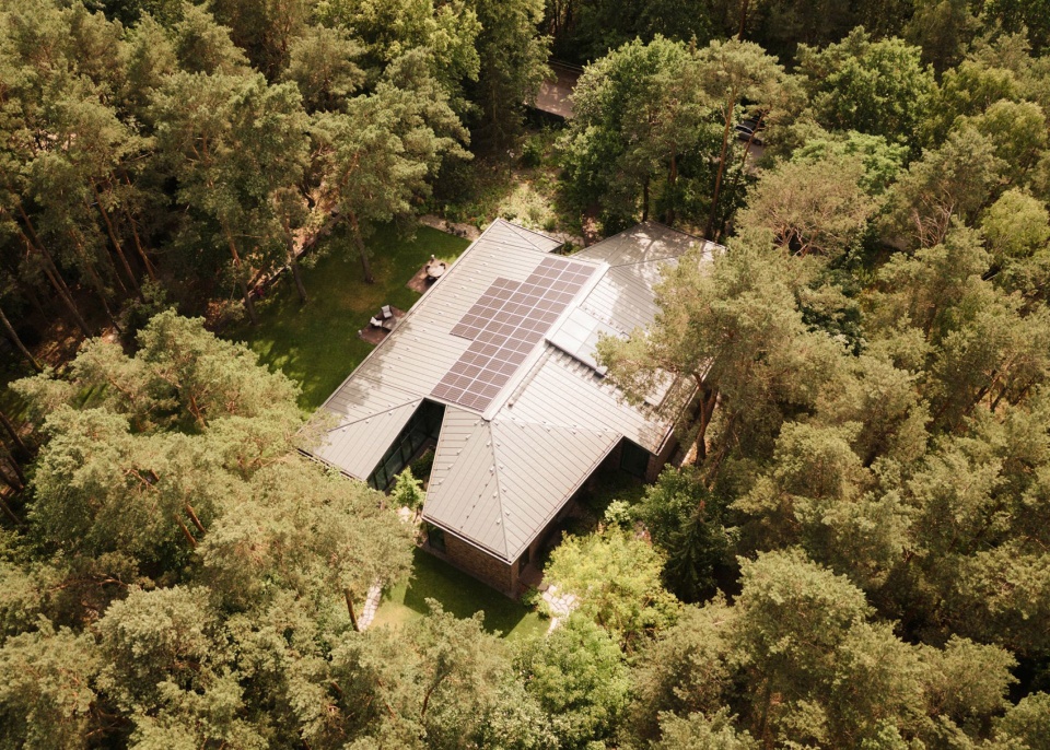 the travelers house by bbgk architekci