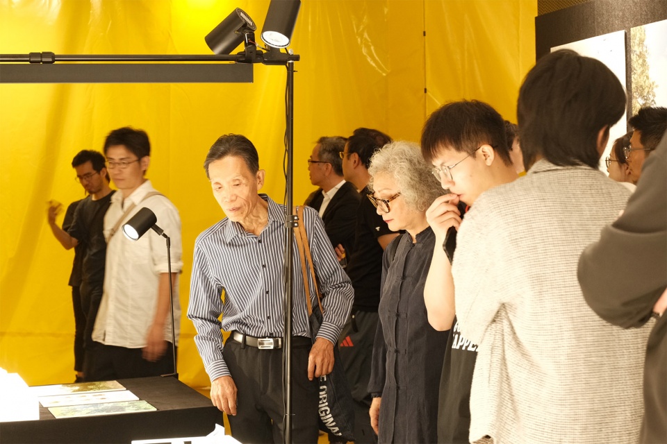 halfstage