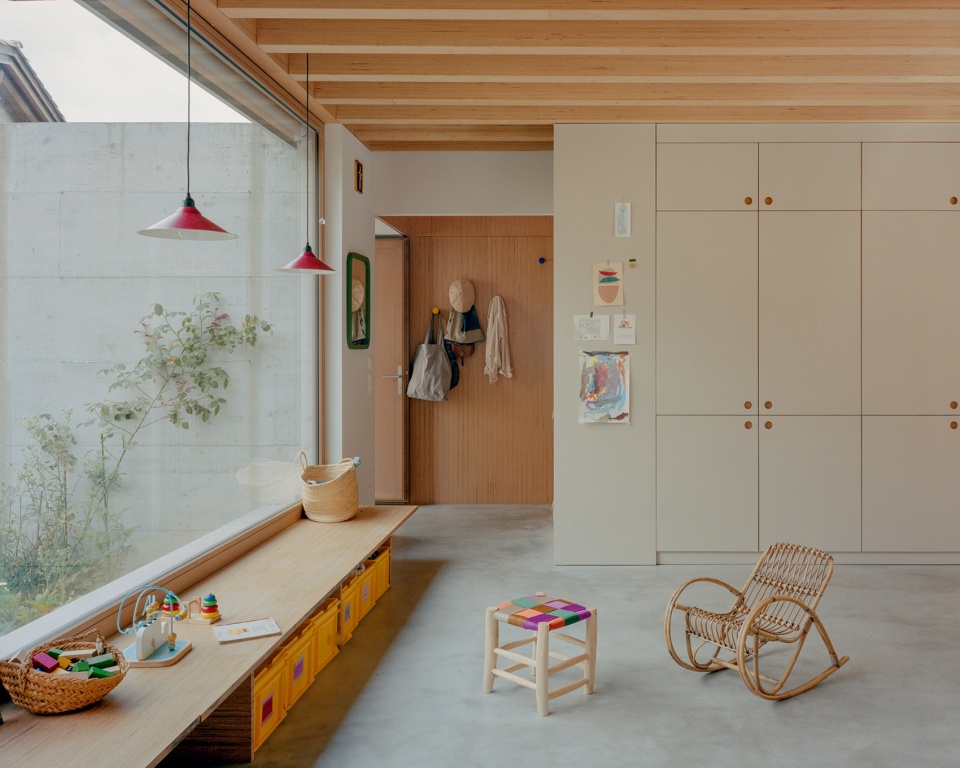 house in pazzallo by cerbi zaccara architetti