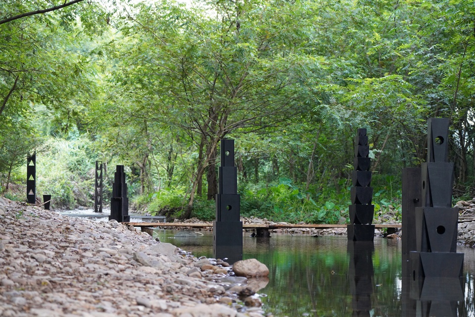 ten caskets of the river flow by lin architecture
