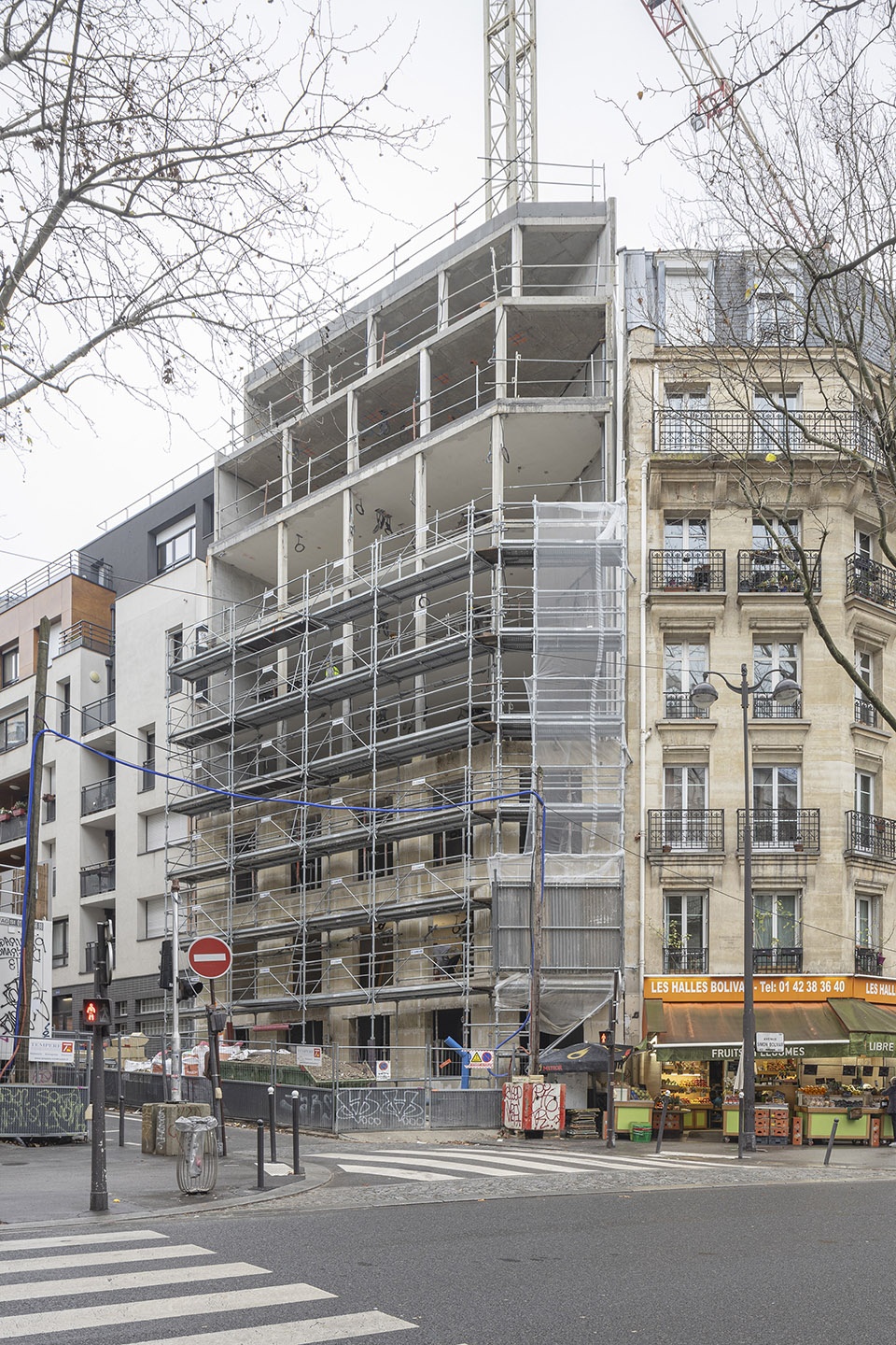 housing units in solid stone by mao architects