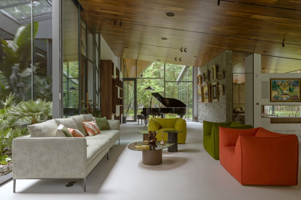 the travelers house by bbgk architekci