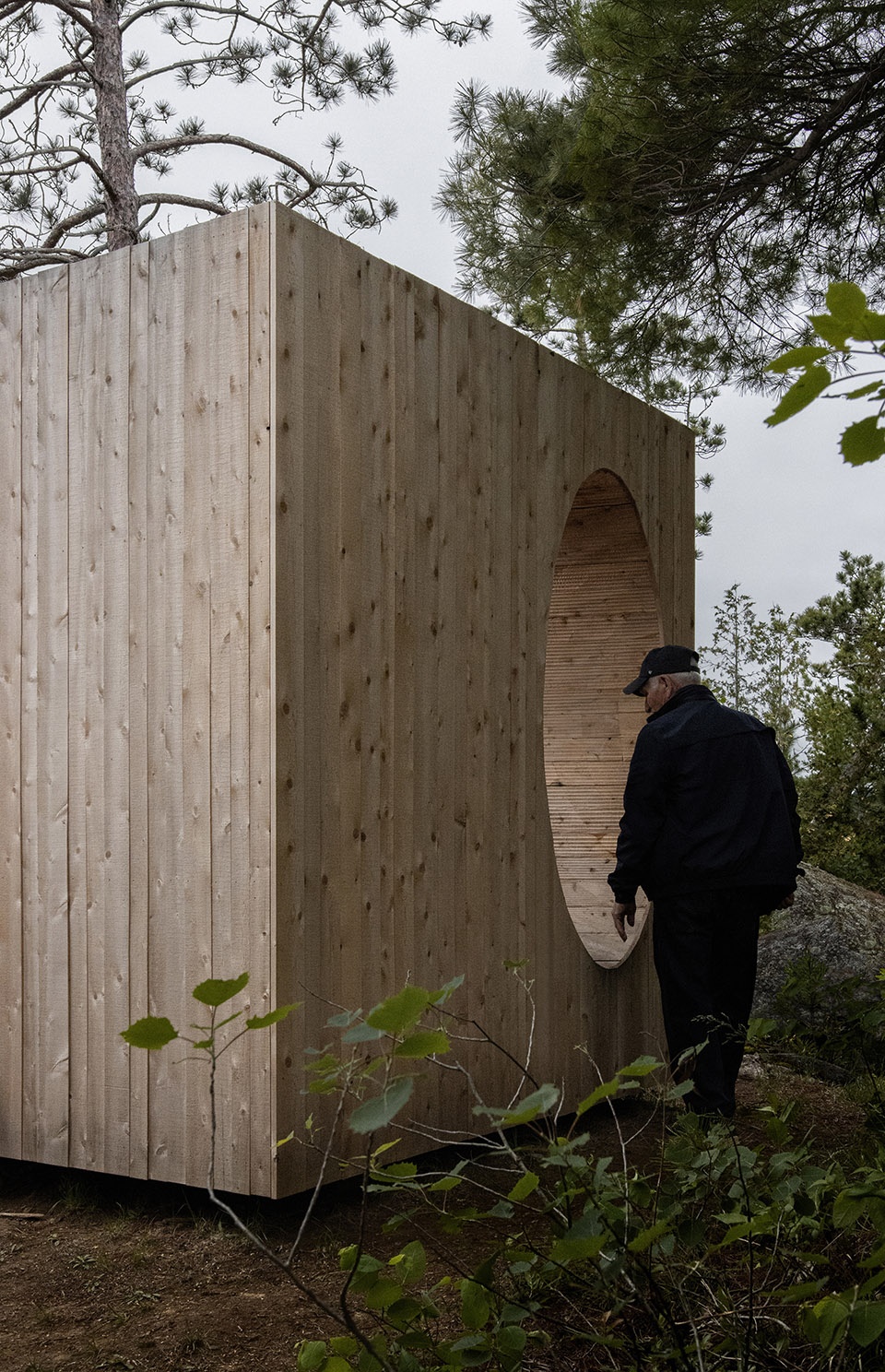 Faire le vide by Luca Fortin Atelier mock up