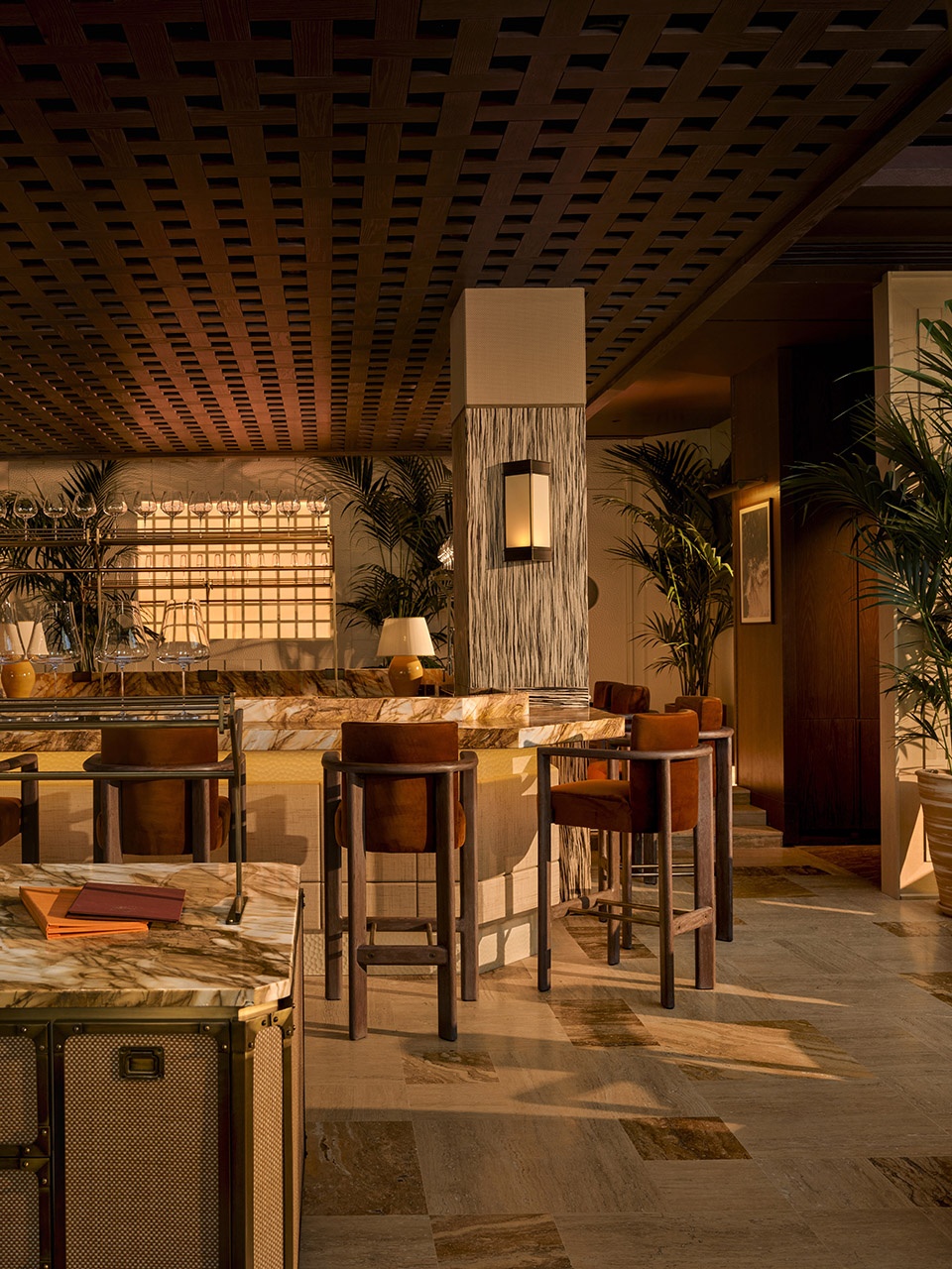 esca restaurant by urbanjobs