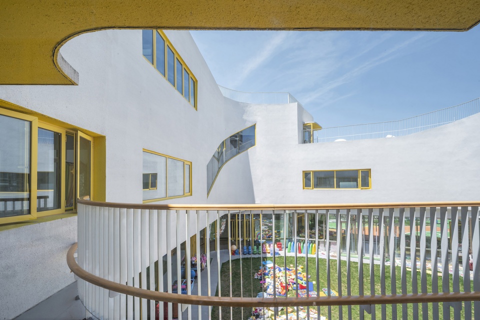 beijing shunyi gaoliying kindergarten by mat office