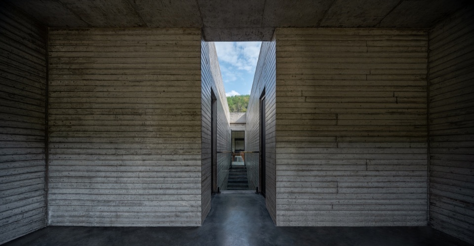 Wudang Mountain Visitor Center