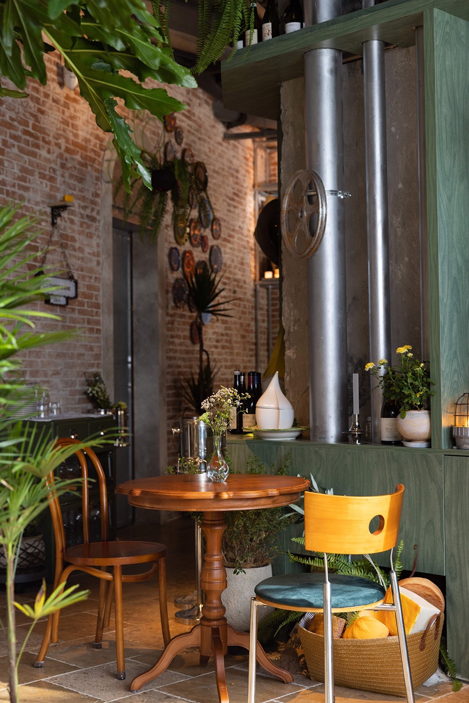 mozzarella e vino bund source store by pure design