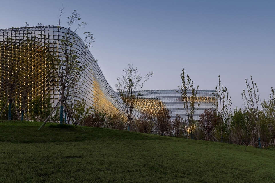 new science and technology museum of henan province by tjad
