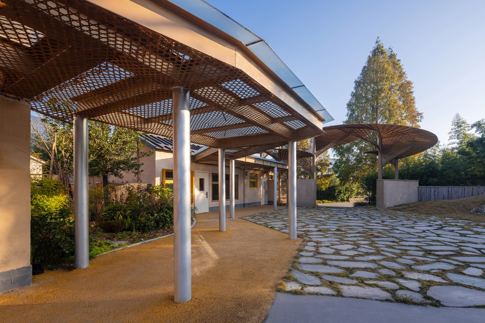 qingshan school by momentum