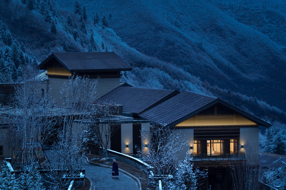 ritz carton reserve in jiuzhaigou by cswadi watg