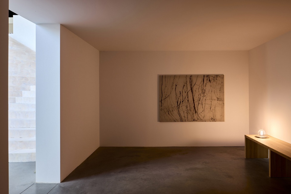janosik headquarters and showroom by jakub janosik