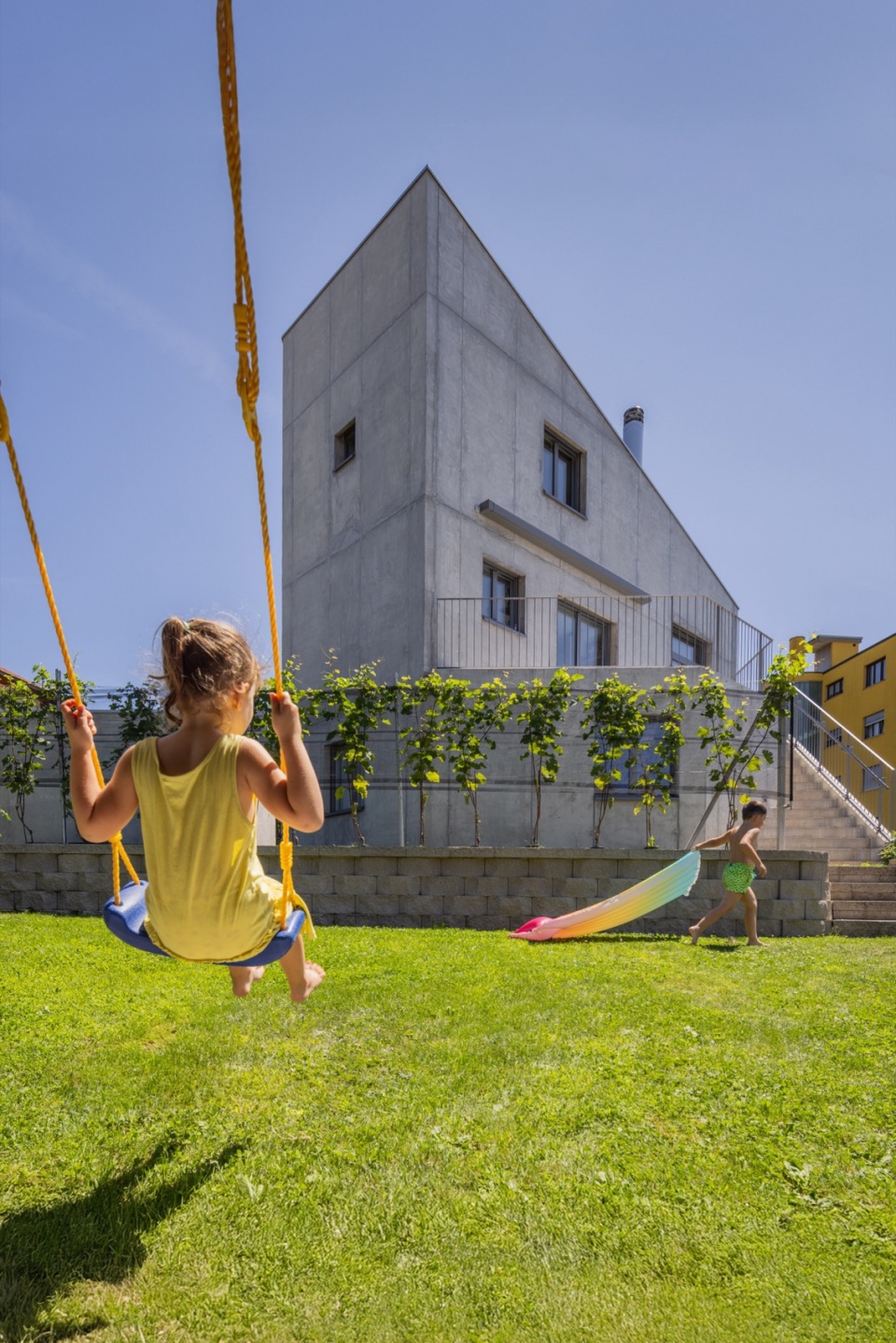 SWISSHOUSE XL in Coldrerio Davide Macullo Architects