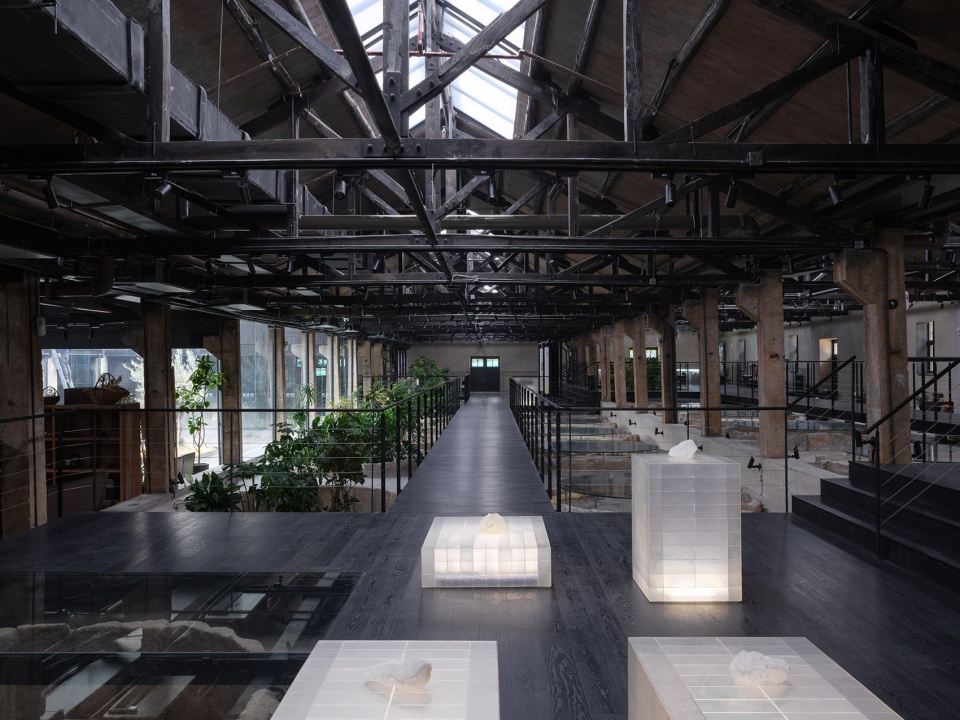 fushan alunite crystallization ponds by flip studio