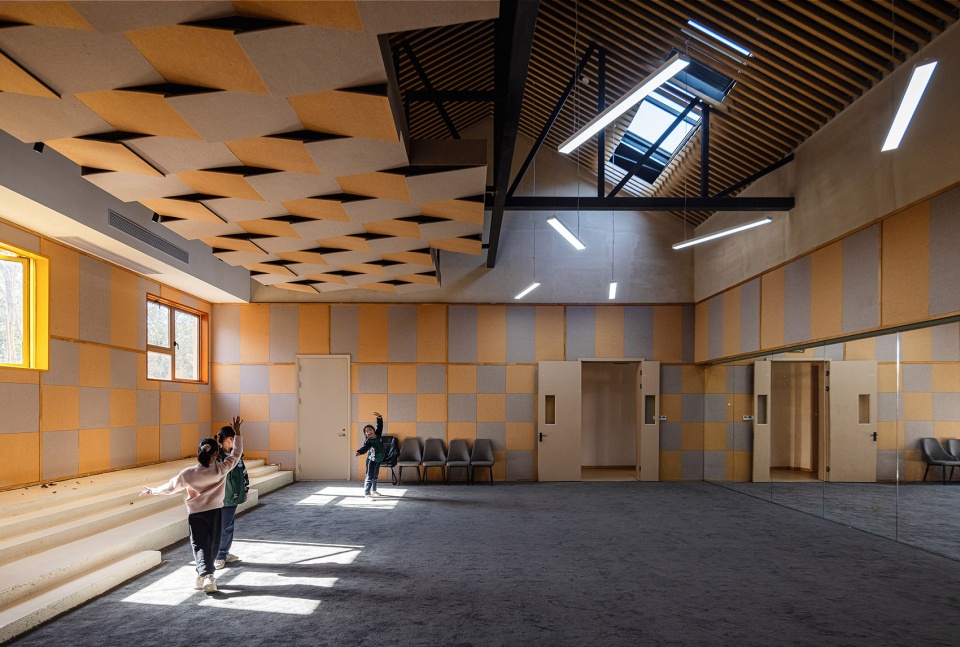 qingshan school by momentum