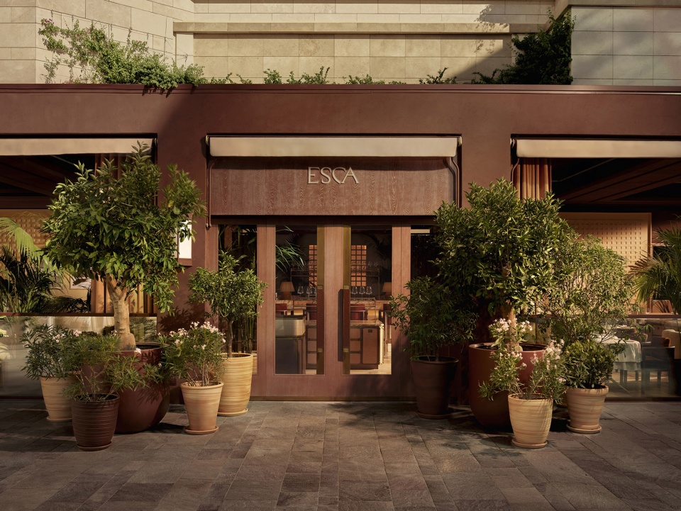 esca restaurant by urbanjobs