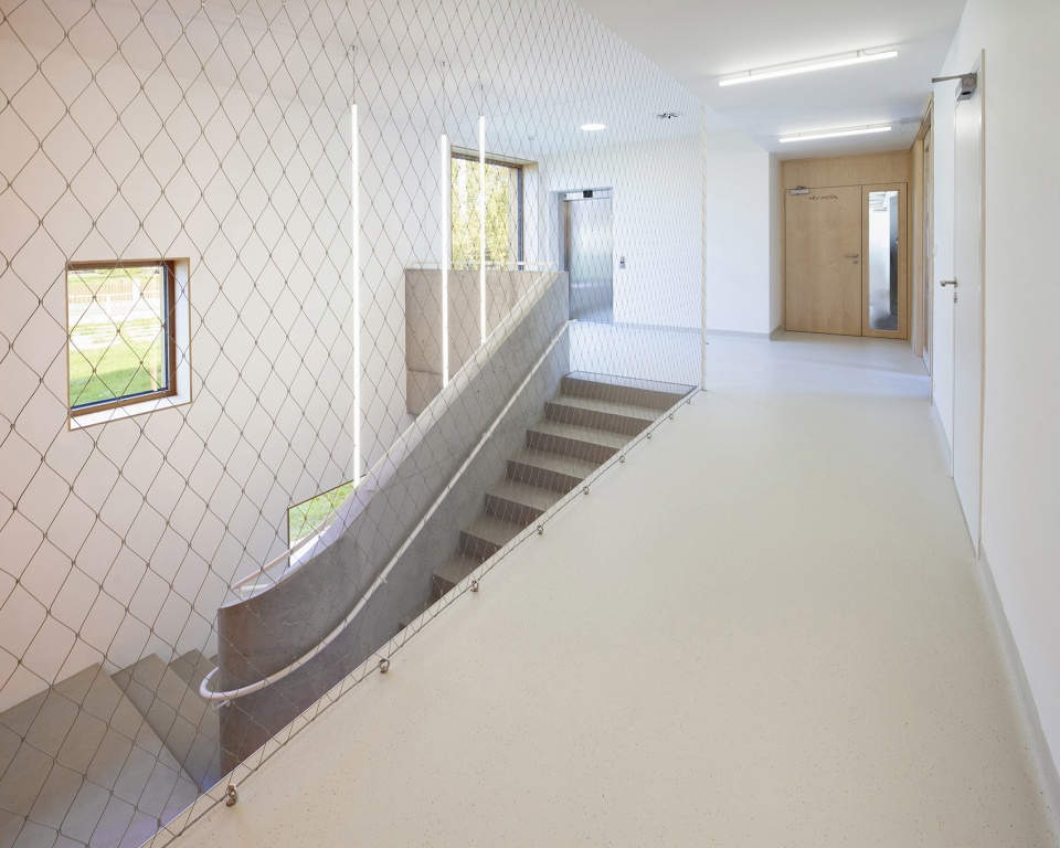 fulnek kindergarten by xtopix architekti