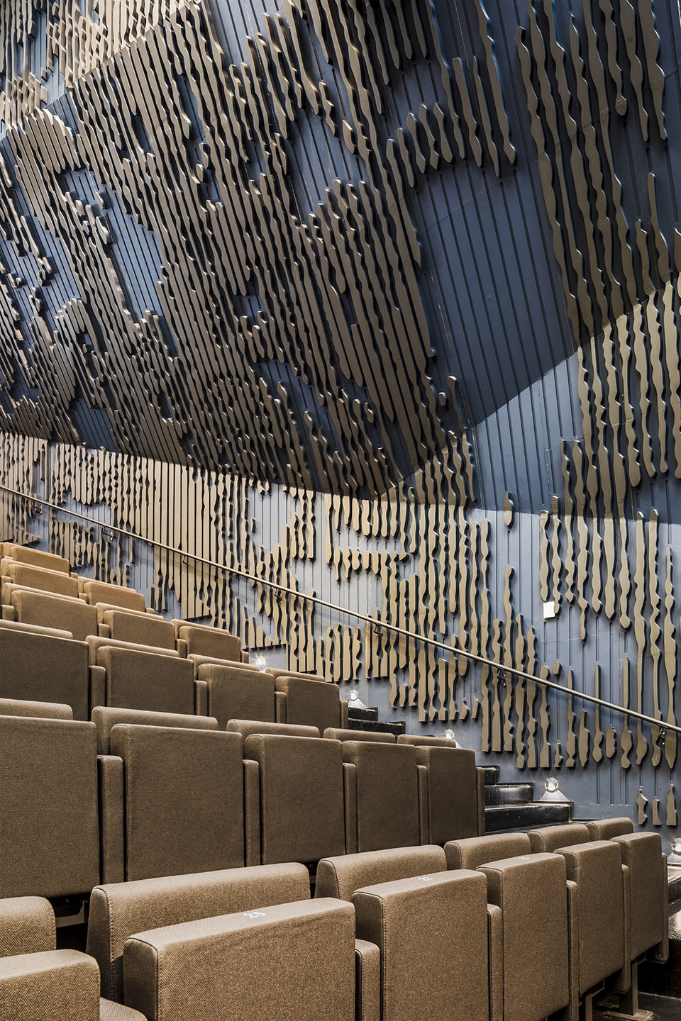 the regional theatre of the beauvaisis by the atelier ajc