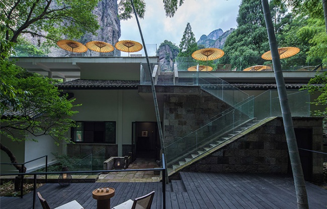  Revival and Renewal of Business Models in Yandang Mountain Scenic Area  by Slow Coral Design