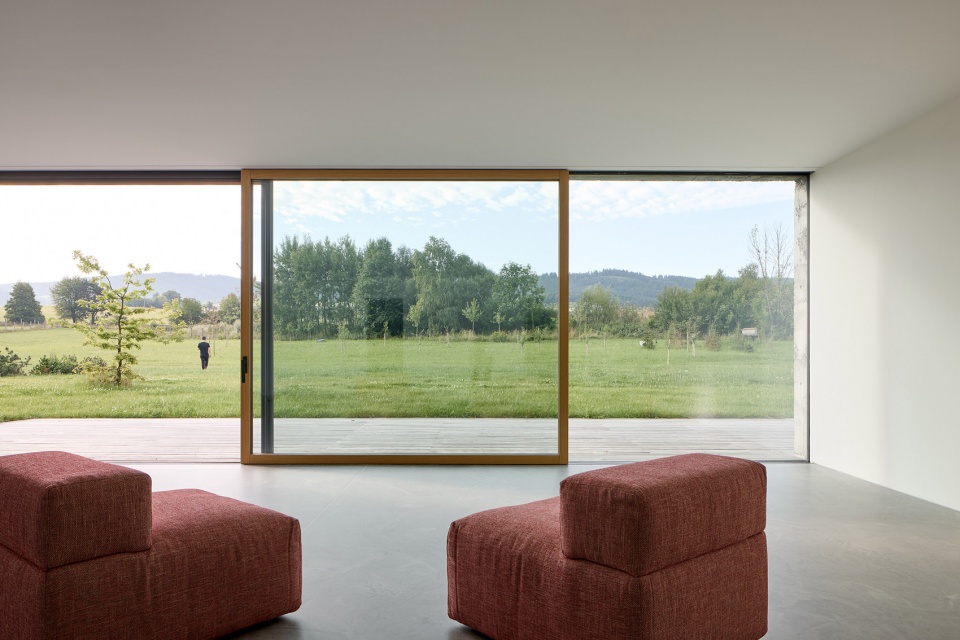 janosik headquarters and showroom by jakub janosik