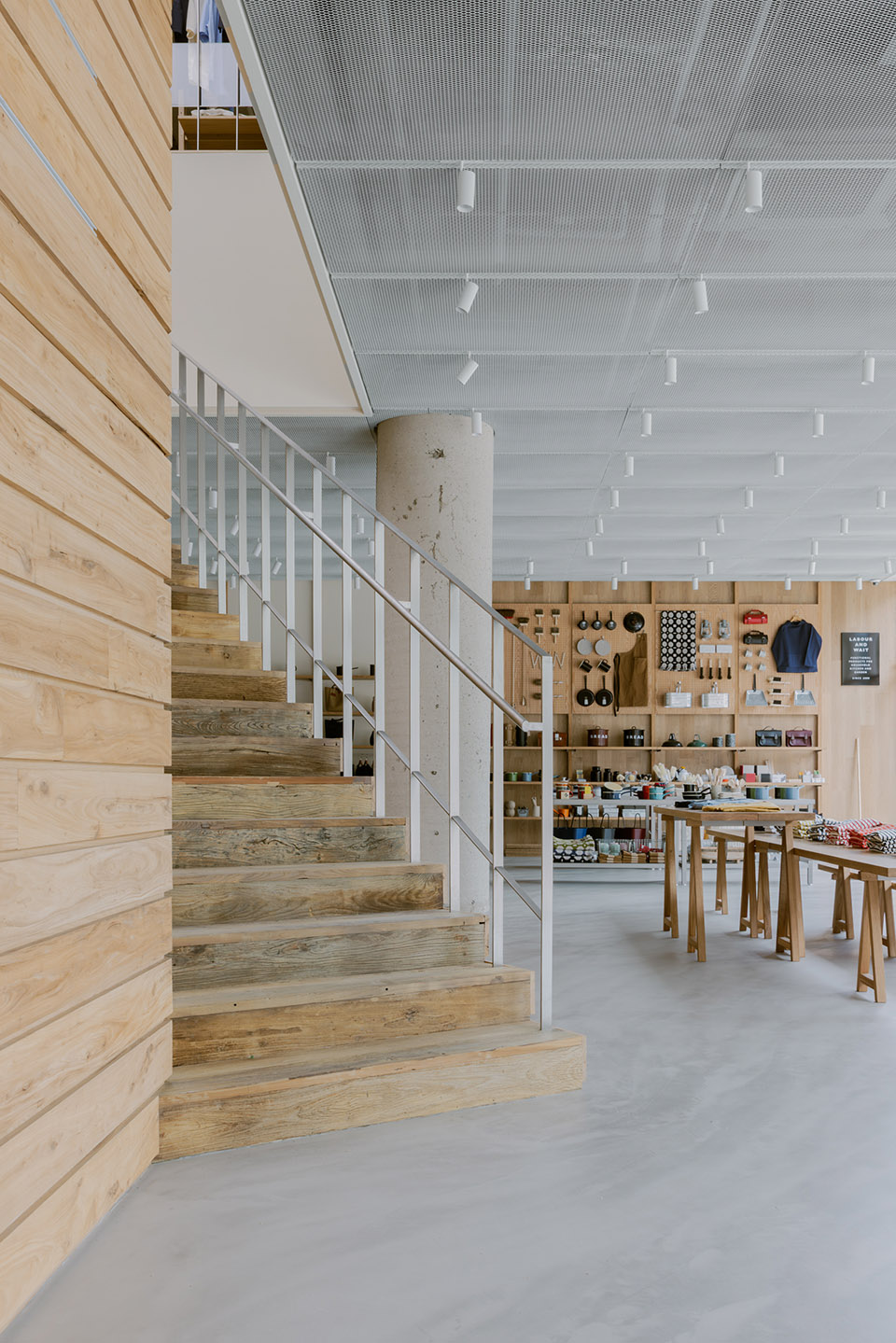 B/shop Stack Bshop Hannam Flagship Store by kooo architects - 谷德设计网