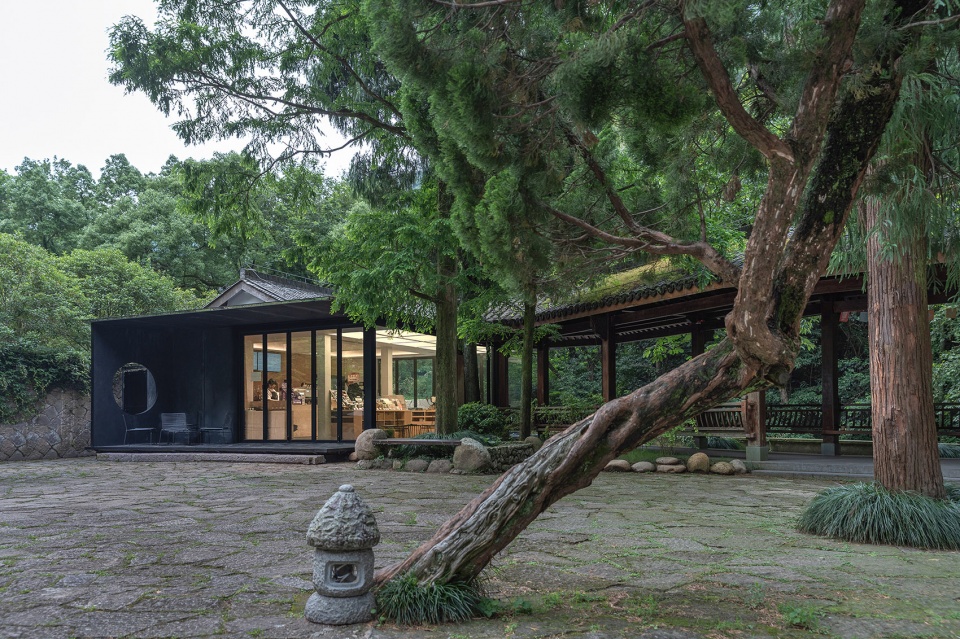 revival renewal of business models in yandangshan mountain by slow coral design