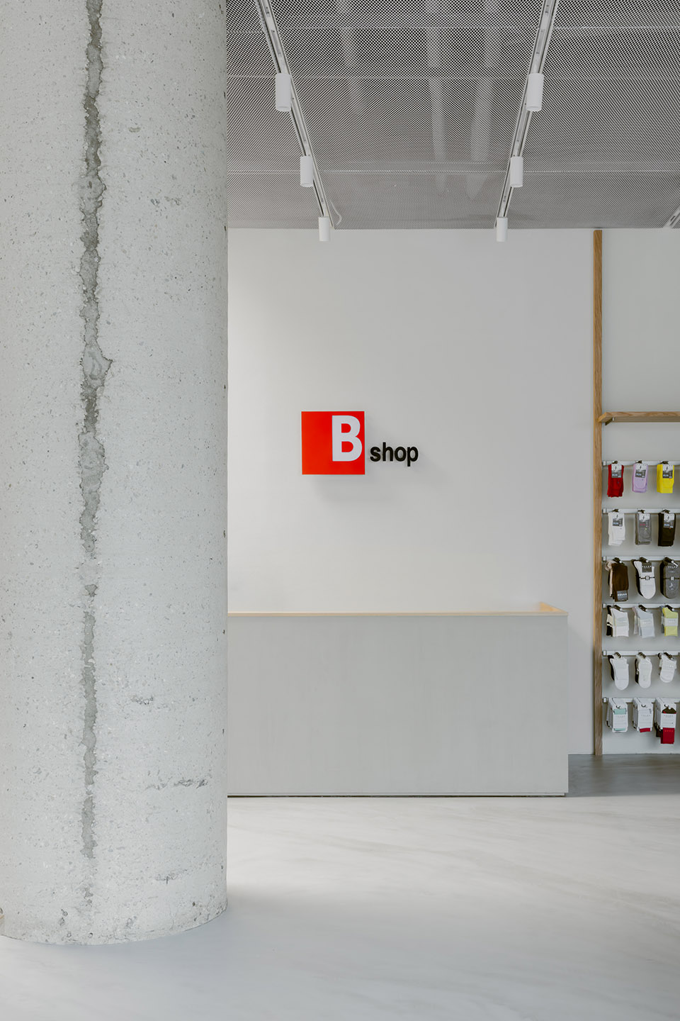 B/shop Stack Bshop Hannam Flagship Store by kooo architects - 谷德设计网