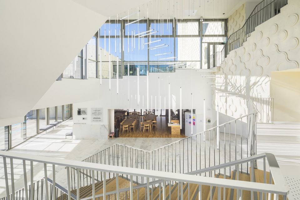 the regional theatre of the beauvaisis by the atelier ajc