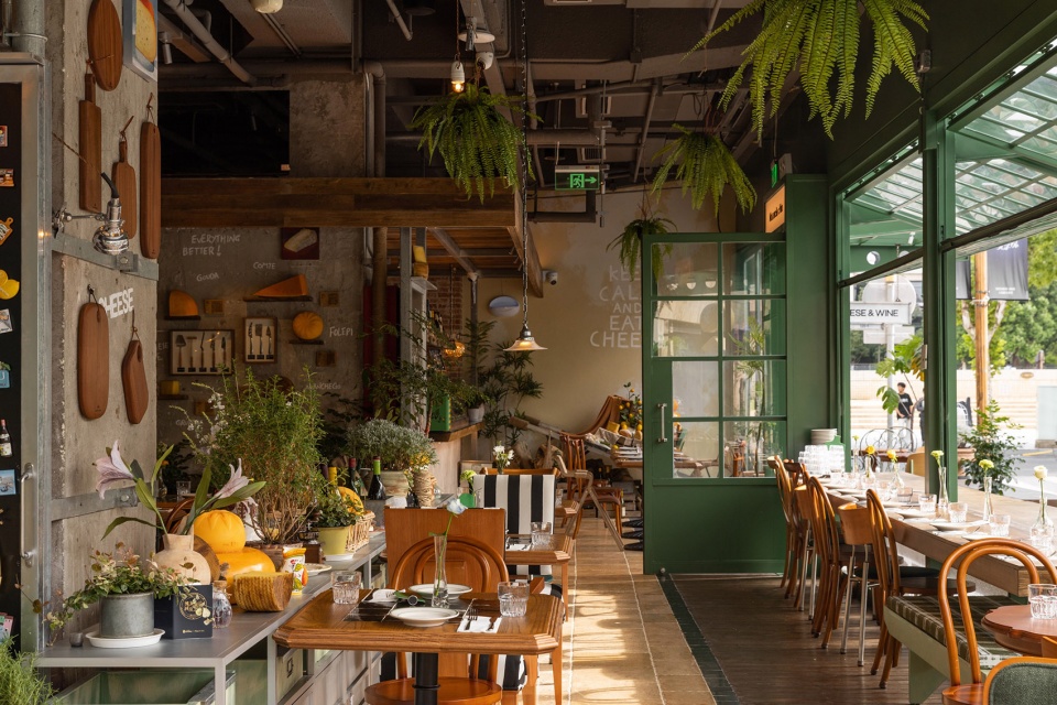 mozzarella e vino bund source store by pure design