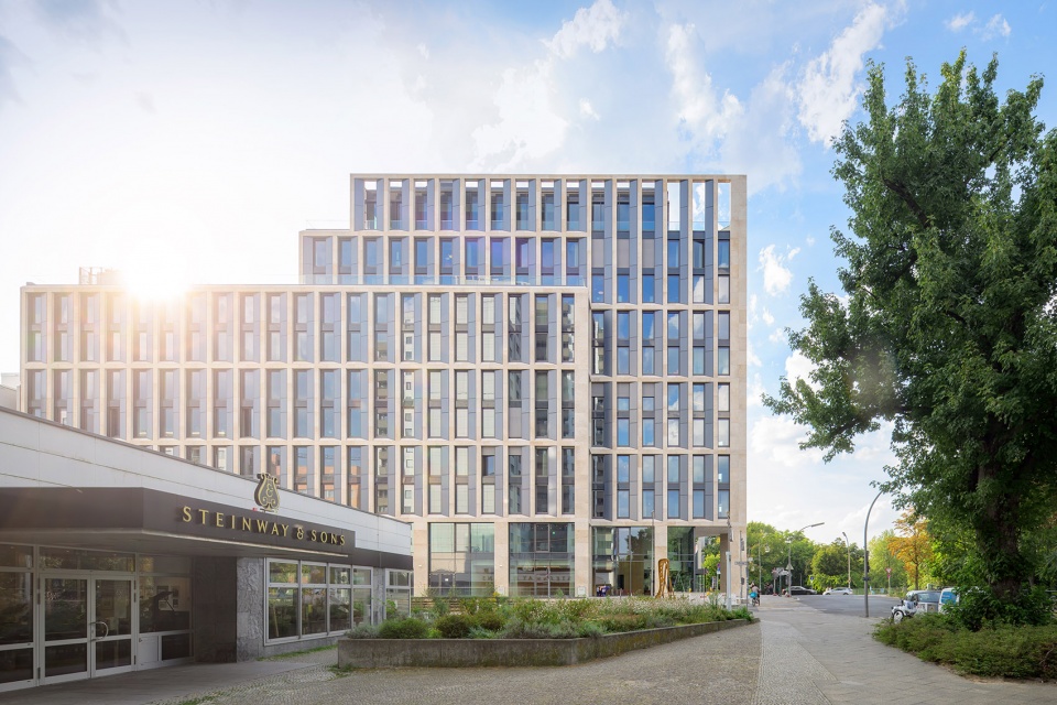 b one office building by cfmoller architects
