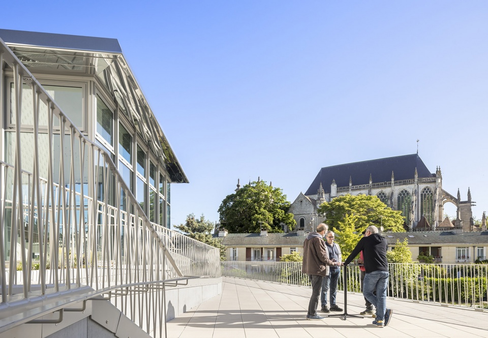 the regional theatre of the beauvaisis by the atelier ajc