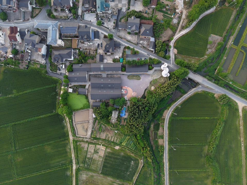 qingshan school by momentum