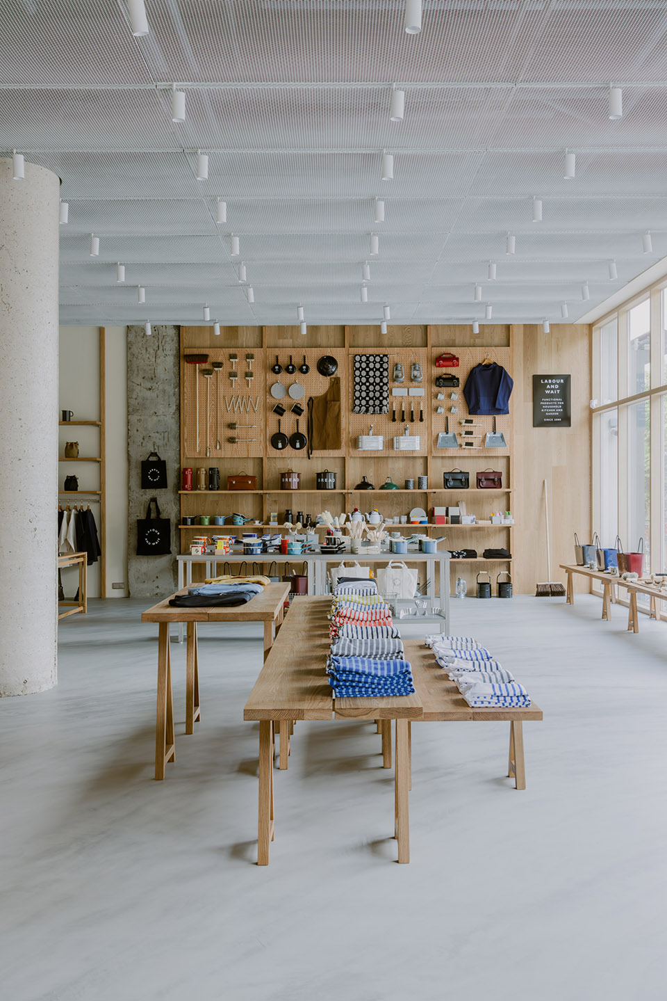 B/shop Stack Bshop Hannam Flagship Store by kooo architects - 谷德设计网