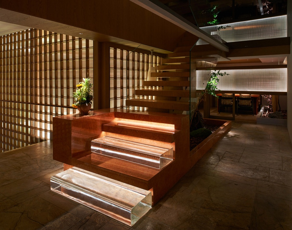 sugiki by odd okamoto deguchi design