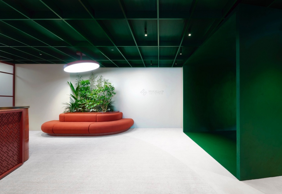 Urban Oasis of Trust