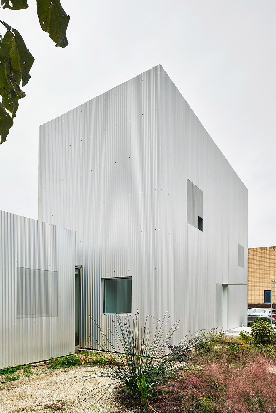 House 011