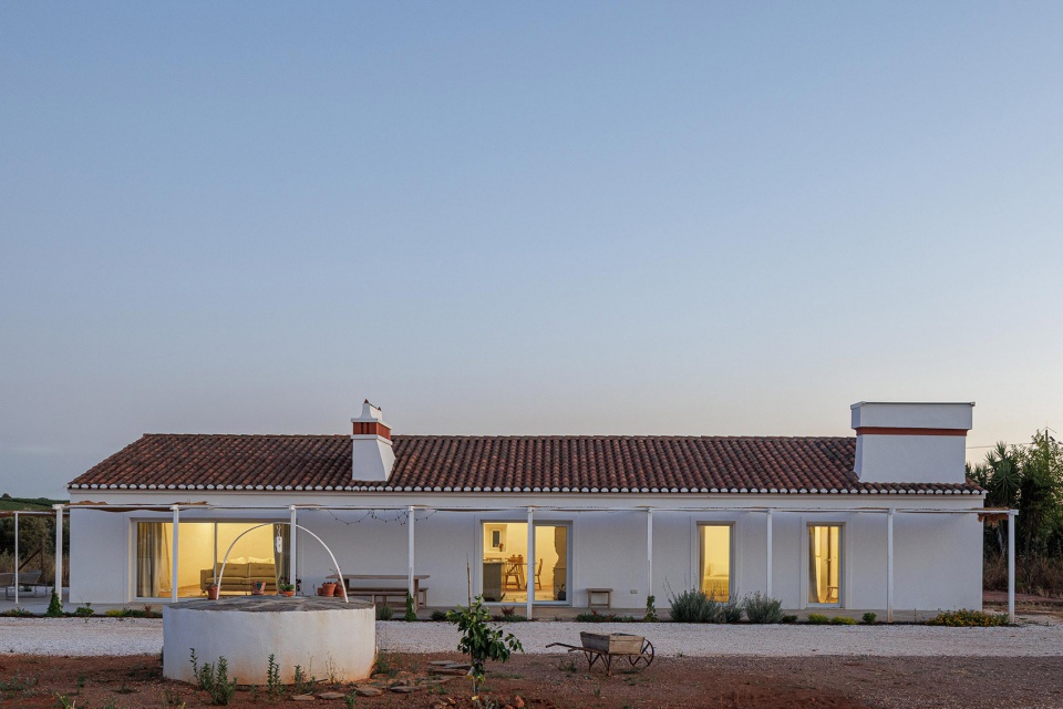 monte do divor by vasco burnay arquitectura
