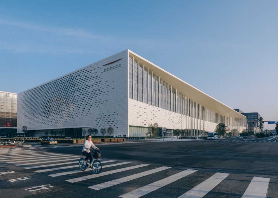 CHINA NATIONAL CONVENTION CENTER PHASE II