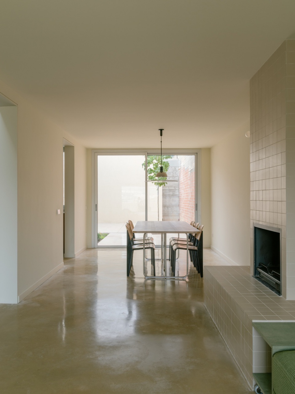 M33