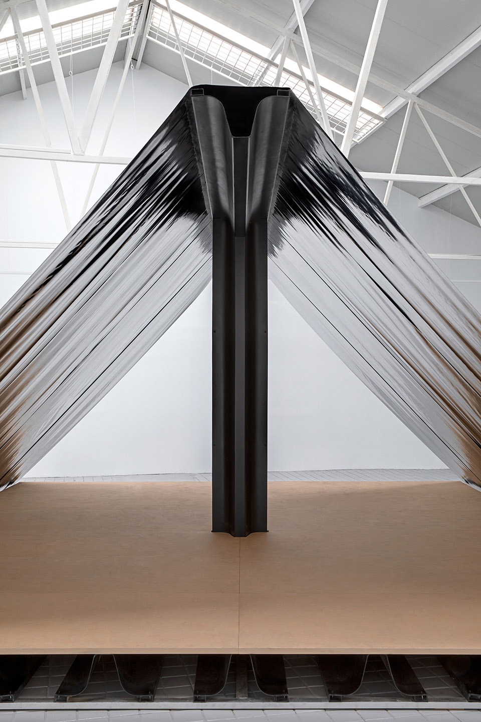 armed fabrics by paloma canizares