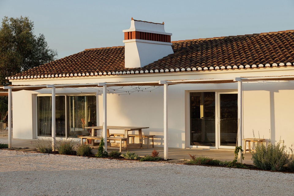 monte do divor by vasco burnay arquitectura