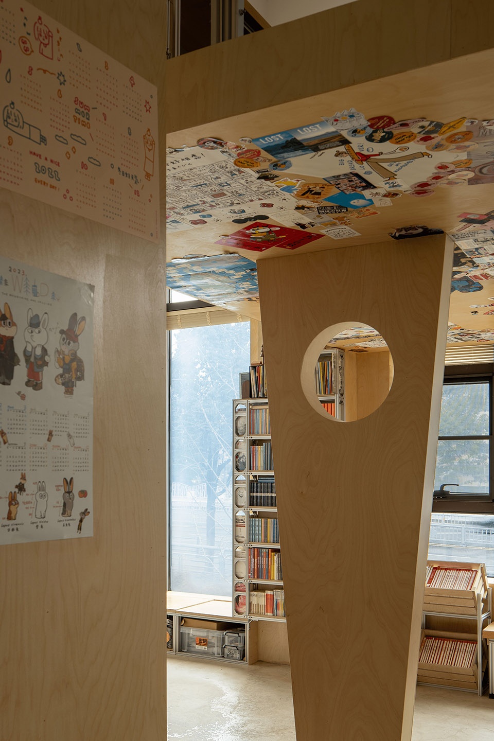 the non commercial aspect of commercial space by hurr design