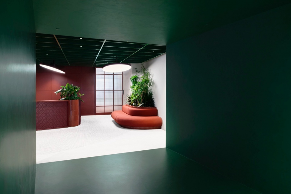 Urban Oasis of Trust