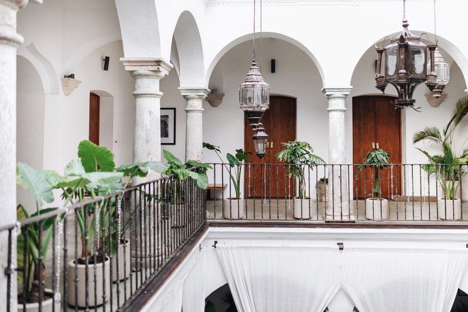 jhotel sin nombre by wishco